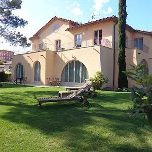  Apartamento Angelina França