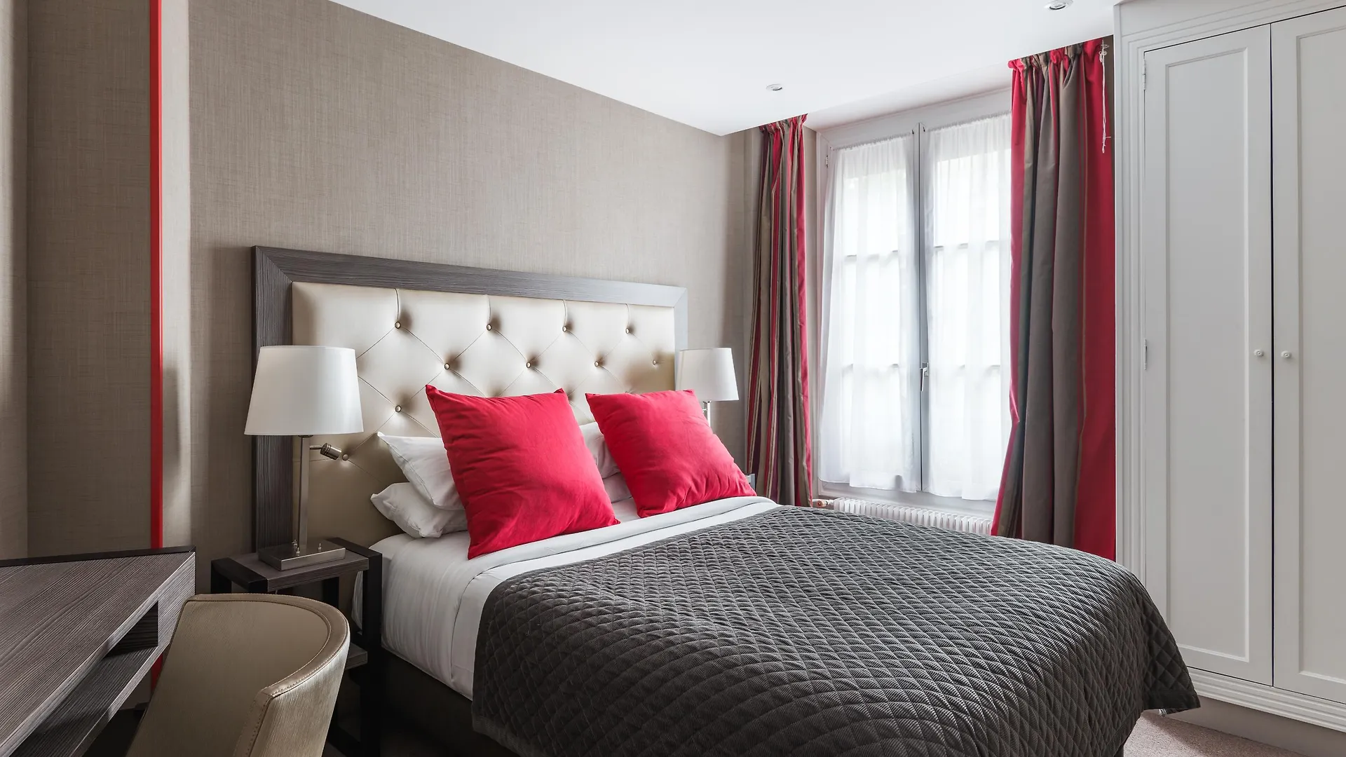 Eiffel Kennedy Hotel Paris França