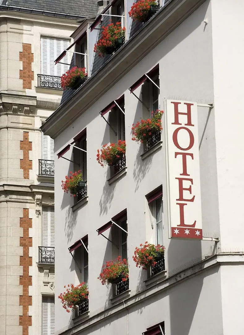 ***  Eiffel Kennedy Hotel Paris França